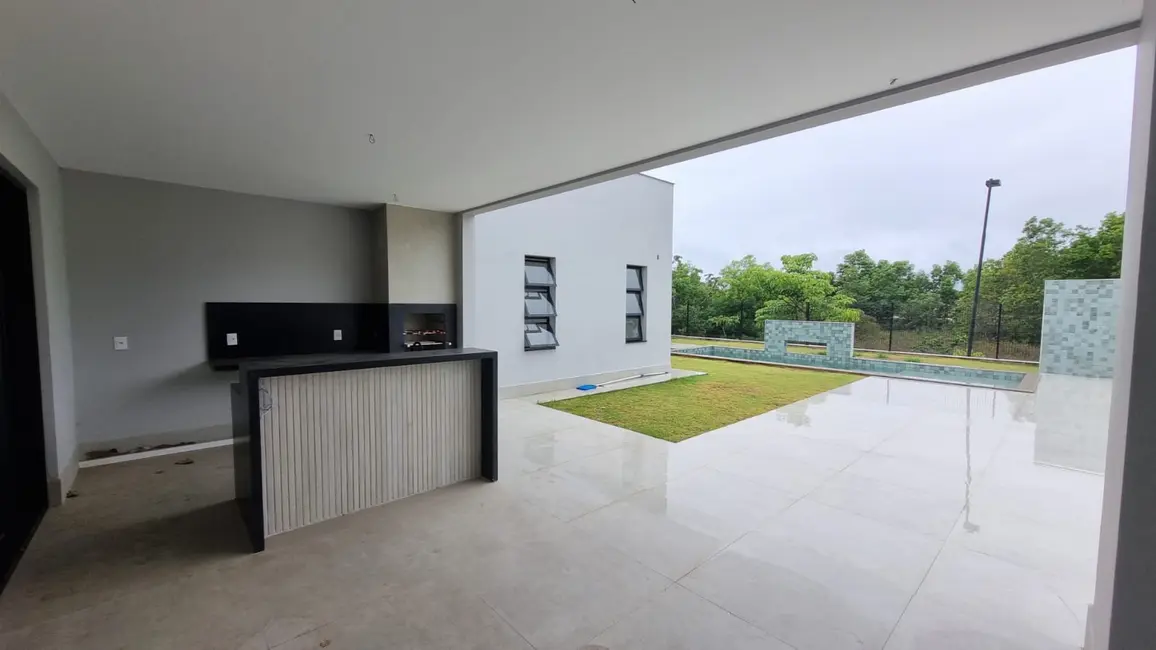 Foto 9 de Casa com 3 quartos à venda, 588m2 em Interlagos, Vila Velha - ES