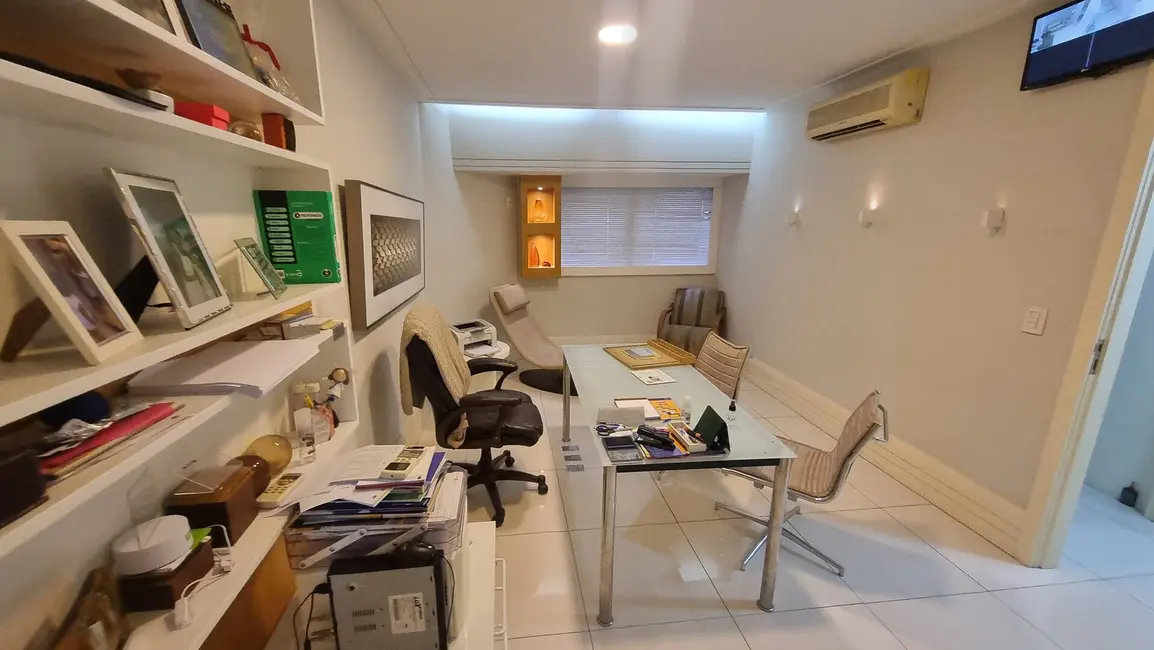 Sala Comercial à venda, 67m2 em Centro de Vila Velha, Vila Velha - ES - imagem 3 Foto 3 de Sala Comercial à venda, 67m2 em Centro de Vila Velha, Vila Velha - ES