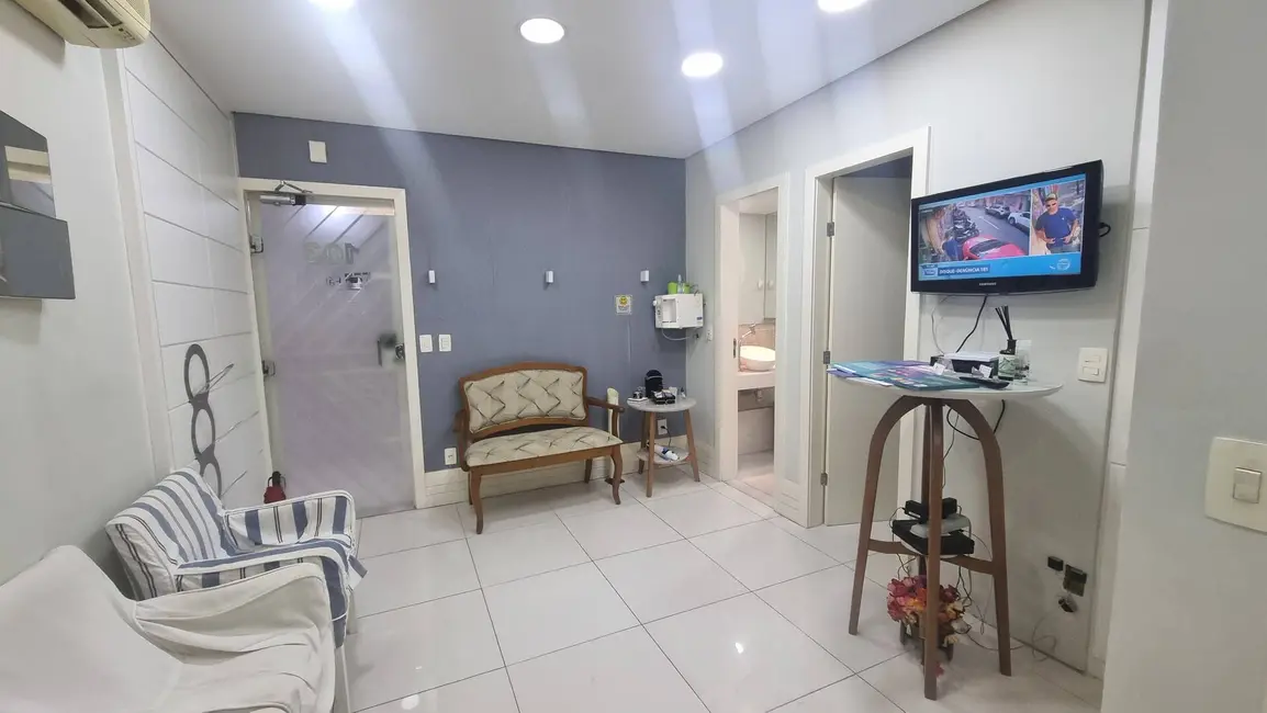 Sala Comercial à venda, 67m2 em Centro de Vila Velha, Vila Velha - ES - imagem 2 Foto 2 de Sala Comercial à venda, 67m2 em Centro de Vila Velha, Vila Velha - ES
