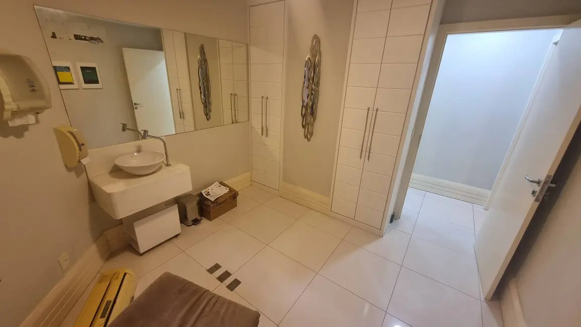 Sala Comercial à venda, 67m2 em Centro de Vila Velha, Vila Velha - ES - imagem 8 Foto 8 de Sala Comercial à venda, 67m2 em Centro de Vila Velha, Vila Velha - ES