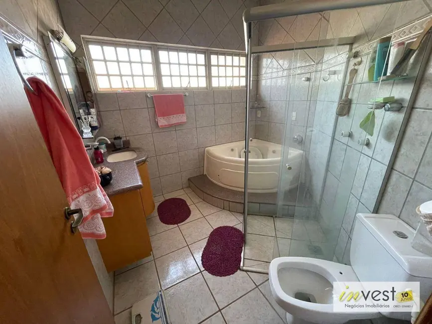Sobrado com 3 quartos à venda, 170m2 em Vila Maceno, Sao Jose Do Rio Preto - SP - imagem 7 Foto 7 de Sobrado com 3 quartos à venda, 170m2 em Vila Maceno, Sao Jose Do Rio Preto - SP
