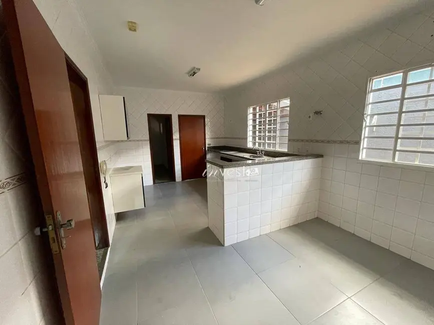 Casa com 3 quartos à venda, 500m2 em Jardim Tarraf II, Sao Jose Do Rio Preto - SP - imagem 5 Foto 5 de Casa com 3 quartos à venda, 500m2 em Jardim Tarraf II, Sao Jose Do Rio Preto - SP