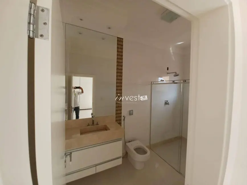 Casa com 3 quartos à venda, 640m2 em Jardim Moysés Miguel Haddad, Sao Jose Do Rio Preto - SP - imagem 9 Foto 9 de Casa com 3 quartos à venda, 640m2 em Jardim Moysés Miguel Haddad, Sao Jose Do Rio Preto - SP