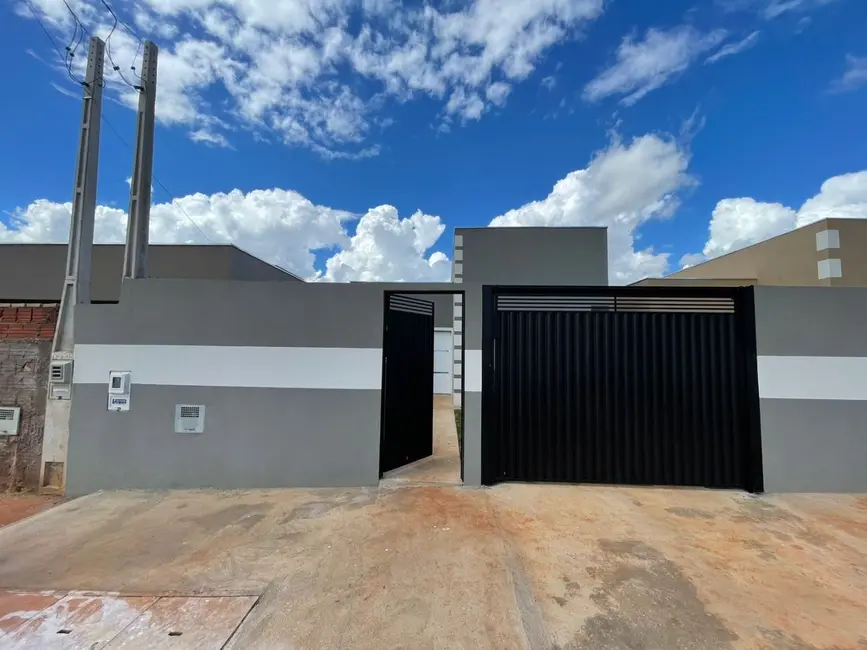 Foto 1 de Casa com 2 quartos à venda, 200m2 em Mirassol - SP
