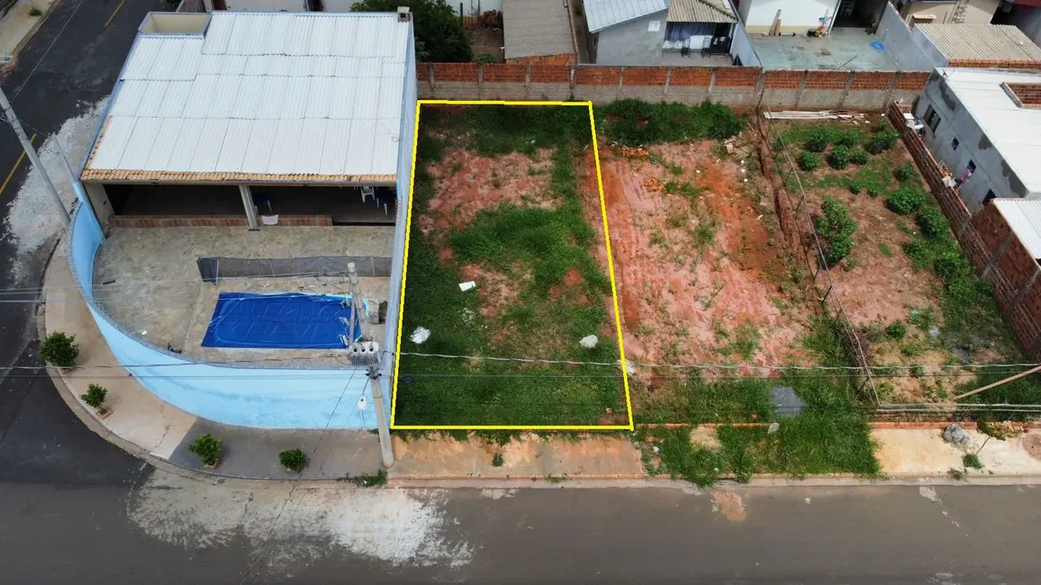 Foto 1 de Terreno / Lote à venda, 180m2 em Centro, Mirassol - SP