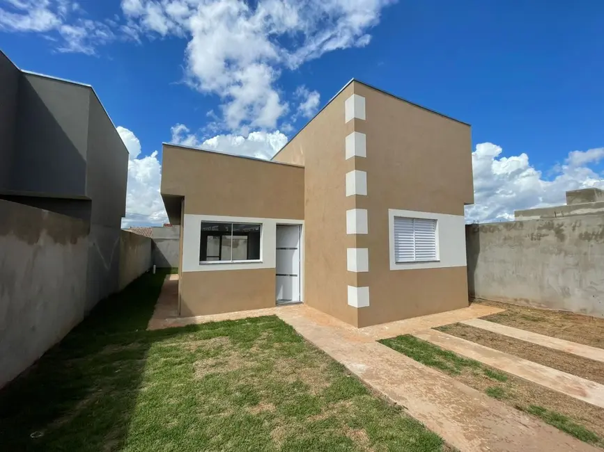 Casa com 2 quartos à venda, 200m2 em Centro, Mirassol - SP - imagem 4 Foto 4 de Casa com 2 quartos à venda, 200m2 em Centro, Mirassol - SP