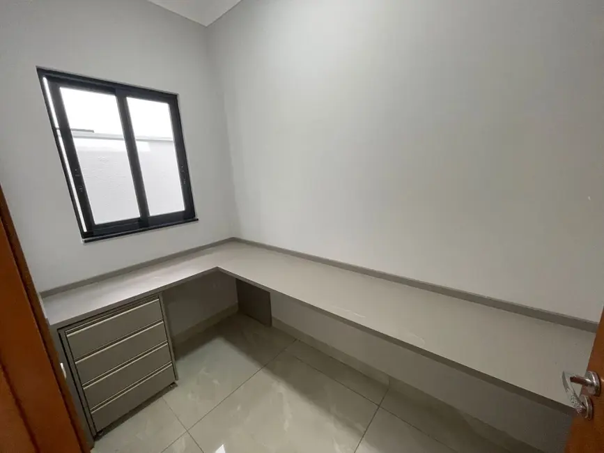 Foto 3 de Casa com 3 quartos à venda, 302m2 em Centro, Mirassol - SP