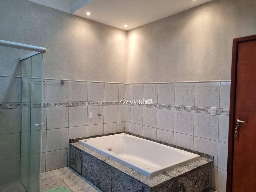 Foto 3 de Casa com 3 quartos à venda, 432m2 em Sao Jose Do Rio Preto - SP