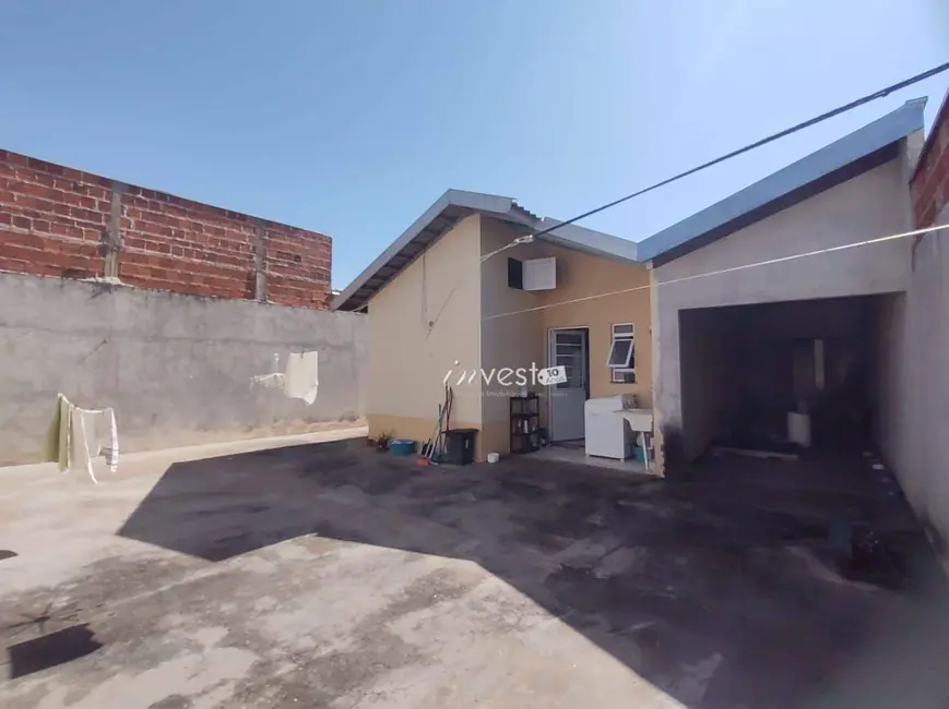 Foto 2 de Casa com 2 quartos à venda, 200m2 em Parque Residencial da Fraternidade, Sao Jose Do Rio Preto - SP