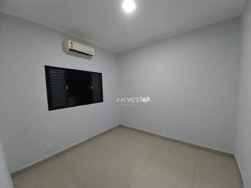 Casa com 2 quartos à venda, 200m2 em Centro, Bady Bassitt - SP - imagem 7 Foto 7 de Casa com 2 quartos à venda, 200m2 em Centro, Bady Bassitt - SP