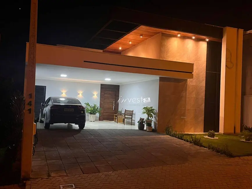 Foto 1 de Casa de Condomínio com 3 quartos à venda, 360m2 em Sao Jose Do Rio Preto - SP