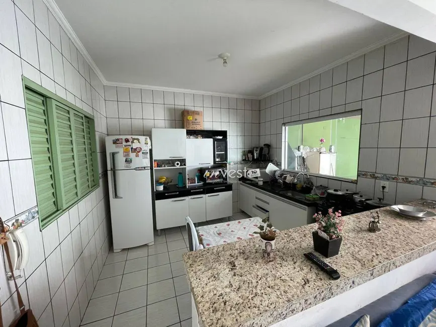 Casa com 3 quartos à venda, 220m2 em Centro, Mirassol - SP - imagem 7 Foto 7 de Casa com 3 quartos à venda, 220m2 em Centro, Mirassol - SP