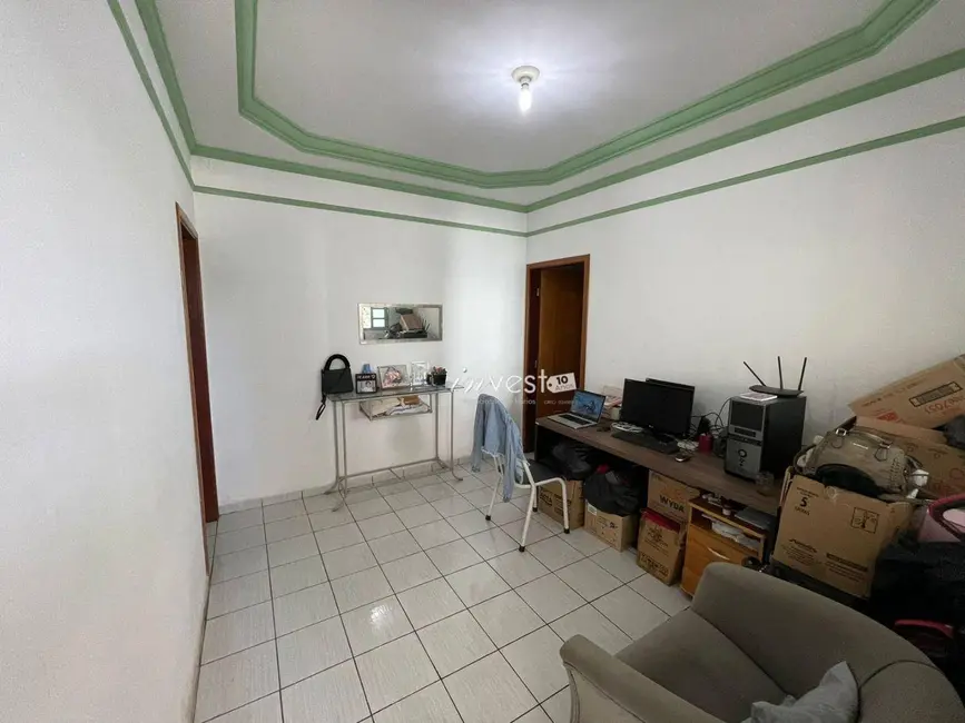 Casa com 3 quartos à venda, 220m2 em Centro, Mirassol - SP - imagem 4 Foto 4 de Casa com 3 quartos à venda, 220m2 em Centro, Mirassol - SP