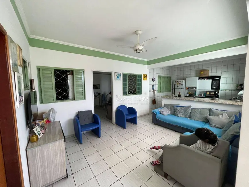 Casa com 3 quartos à venda, 220m2 em Centro, Mirassol - SP - imagem 9 Foto 9 de Casa com 3 quartos à venda, 220m2 em Centro, Mirassol - SP