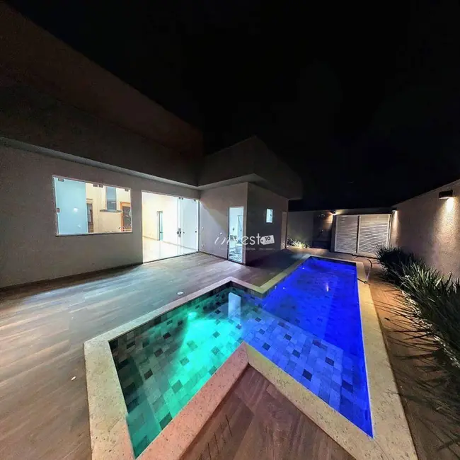 Foto 8 de Casa com 3 quartos à venda, 253m2 em Centro, Mirassol - SP