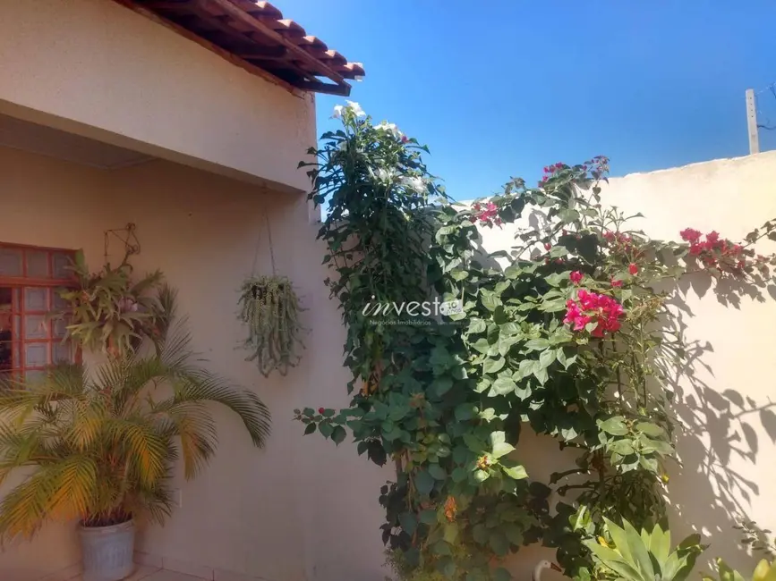 Foto 3 de Casa com 3 quartos à venda, 188m2 em Centro, Mirassol - SP