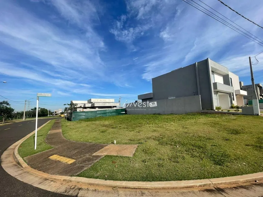 Foto 3 de Terreno / Lote à venda, 338m2 em Centro, Mirassol - SP