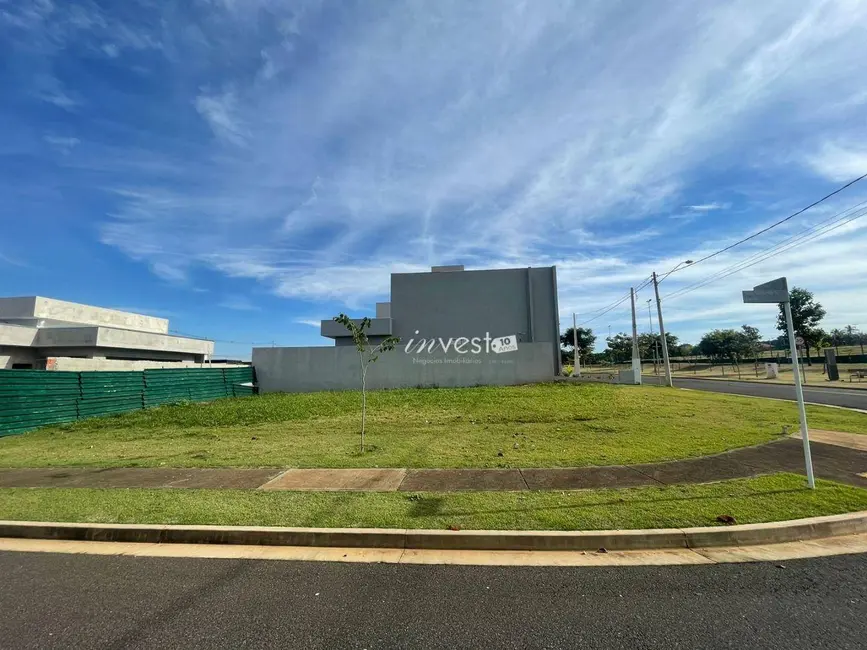 Foto 2 de Terreno / Lote à venda, 338m2 em Centro, Mirassol - SP