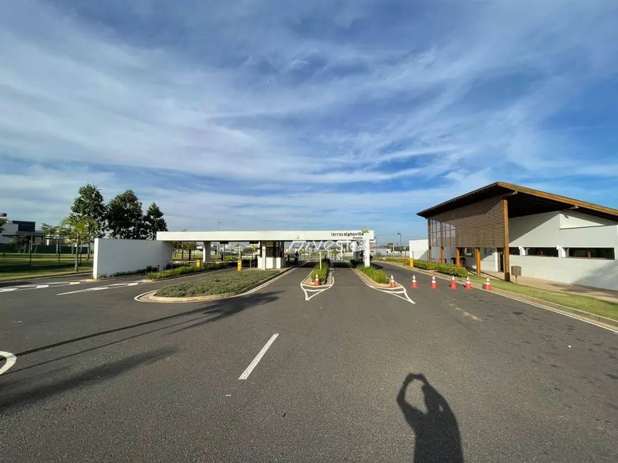 Foto 6 de Terreno / Lote à venda, 338m2 em Centro, Mirassol - SP