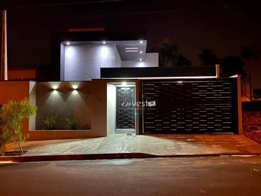 Foto 1 de Casa com 3 quartos à venda, 242m2 em Parque das Amoras II, Sao Jose Do Rio Preto - SP