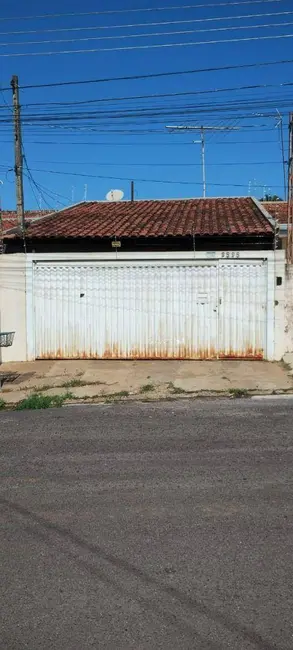 Casa com 3 quartos à venda, 180m2 em Centro, Mirassol - SP - imagem 2 Foto 2 de Casa com 3 quartos à venda, 180m2 em Centro, Mirassol - SP
