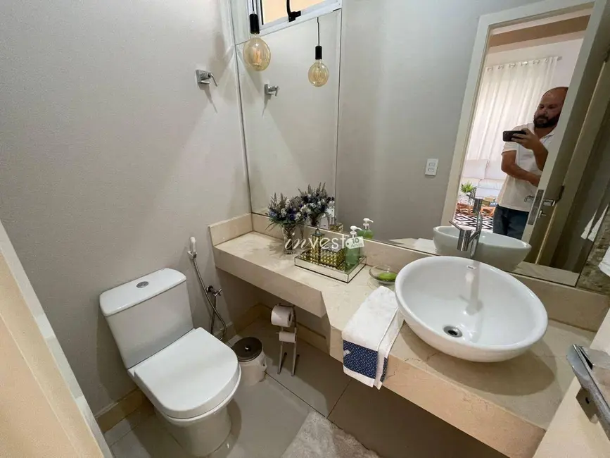 Foto 4 de Casa com 3 quartos à venda, 450m2 em Residencial Eco Village, Sao Jose Do Rio Preto - SP