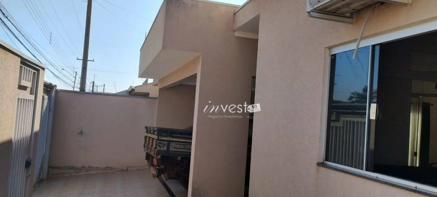 Casa com 3 quartos à venda, 306m2 em Centro, Mirassol - SP - imagem 3 Foto 3 de Casa com 3 quartos à venda, 306m2 em Centro, Mirassol - SP