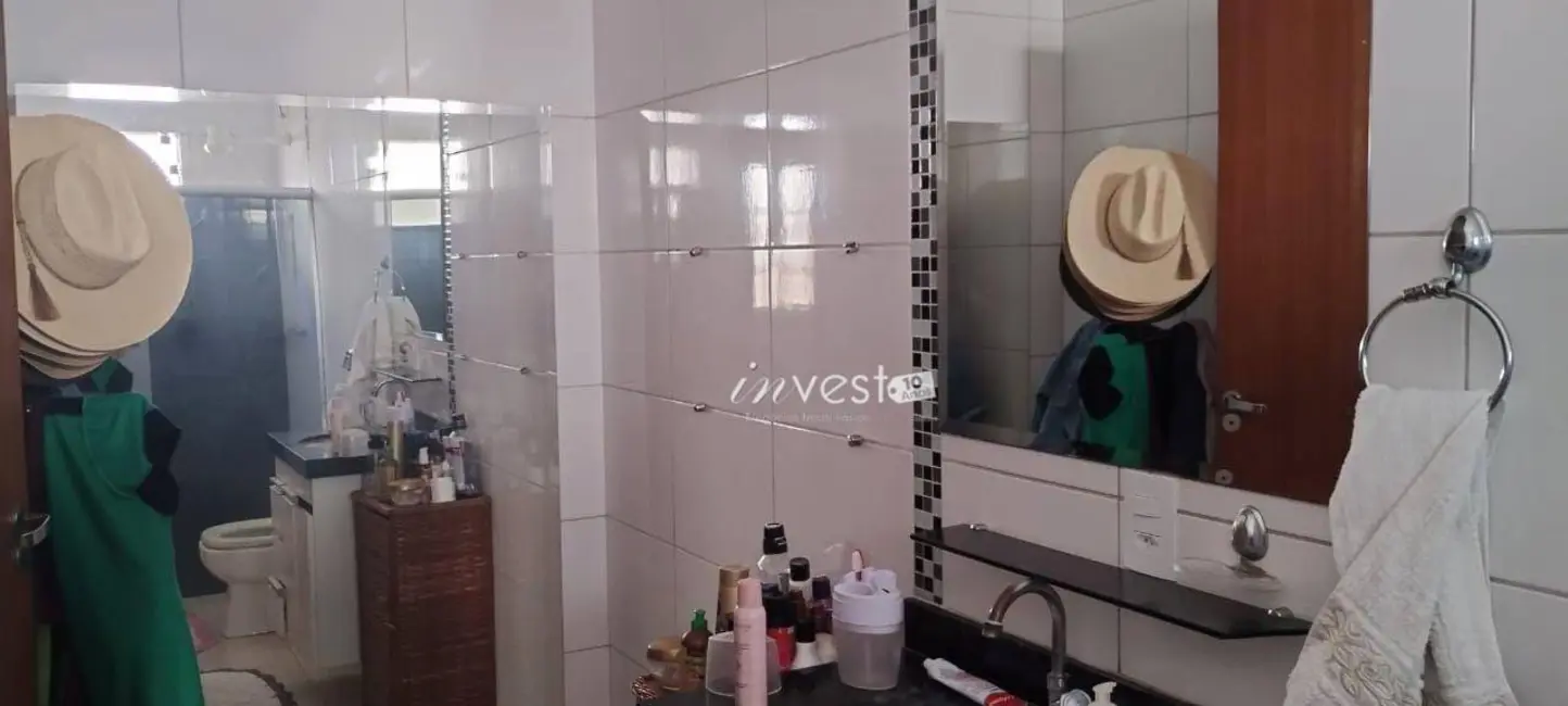 Casa com 3 quartos à venda, 306m2 em Centro, Mirassol - SP - imagem 4 Foto 4 de Casa com 3 quartos à venda, 306m2 em Centro, Mirassol - SP