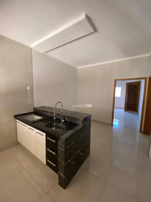 Foto 8 de Casa com 2 quartos à venda, 200m2 em Centro, Mirassol - SP