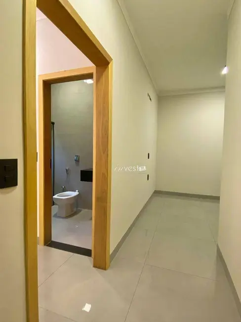 Foto 7 de Casa com 3 quartos à venda, 202m2 em Mirassol - SP