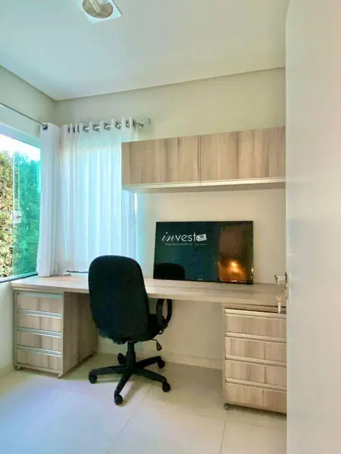 Foto 2 de Sobrado com 4 quartos à venda, 300m2 em Centro, Mirassol - SP