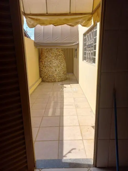 Foto 2 de Casa com 3 quartos à venda, 228m2 em Centro, Mirassol - SP