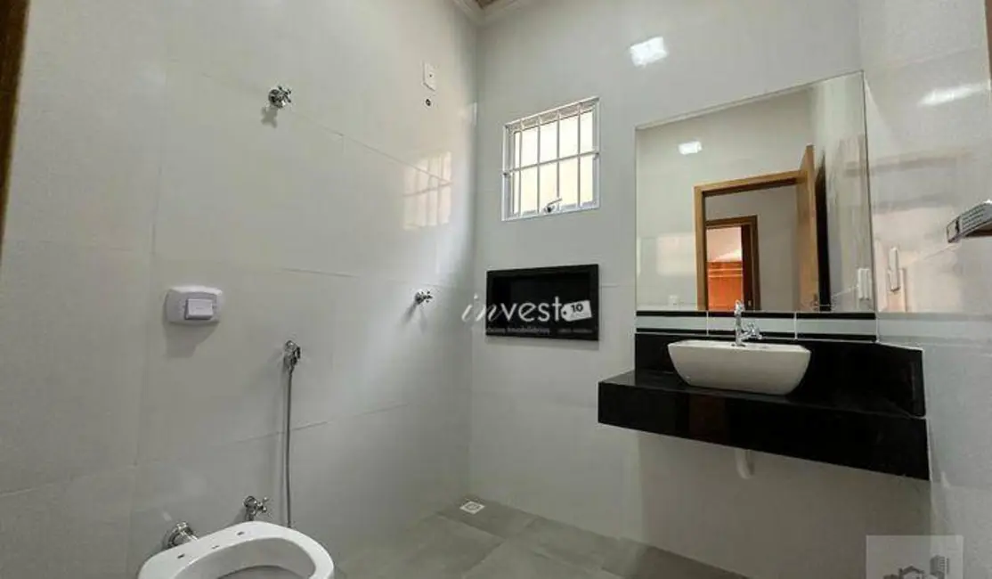 Foto 9 de Casa com 2 quartos à venda, 200m2 em Centro, Mirassol - SP