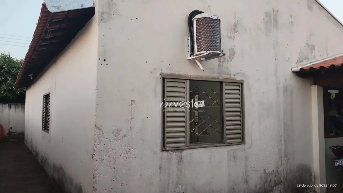 Foto 9 de Casa com 2 quartos à venda, 200m2 em Ipigua - SP