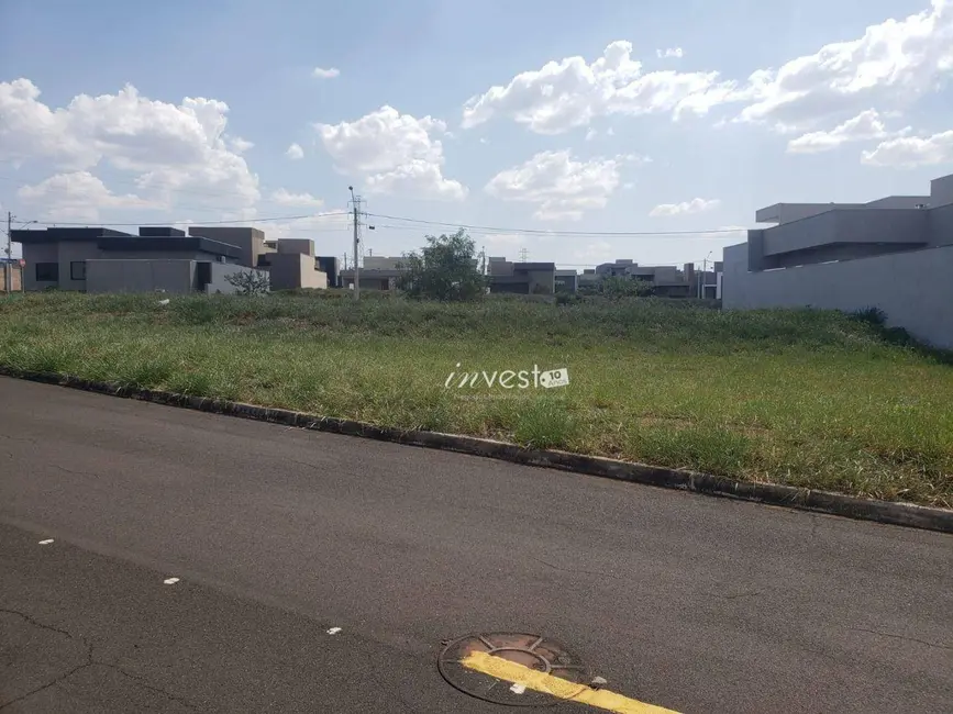 Foto 2 de Terreno / Lote à venda, 362m2 em Centro, Mirassol - SP