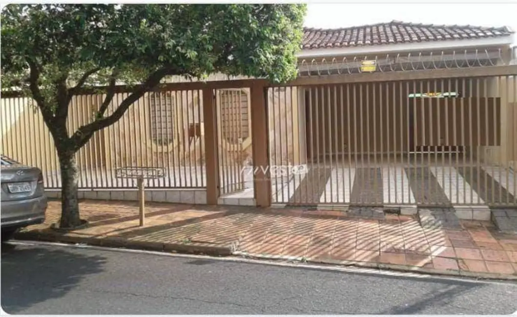 Foto 1 de Casa com 3 quartos à venda, 360m2 em Centro, Sao Jose Do Rio Preto - SP