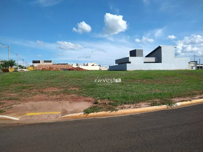 Foto 1 de Terreno / Lote à venda, 555m2 em Sao Jose Do Rio Preto - SP