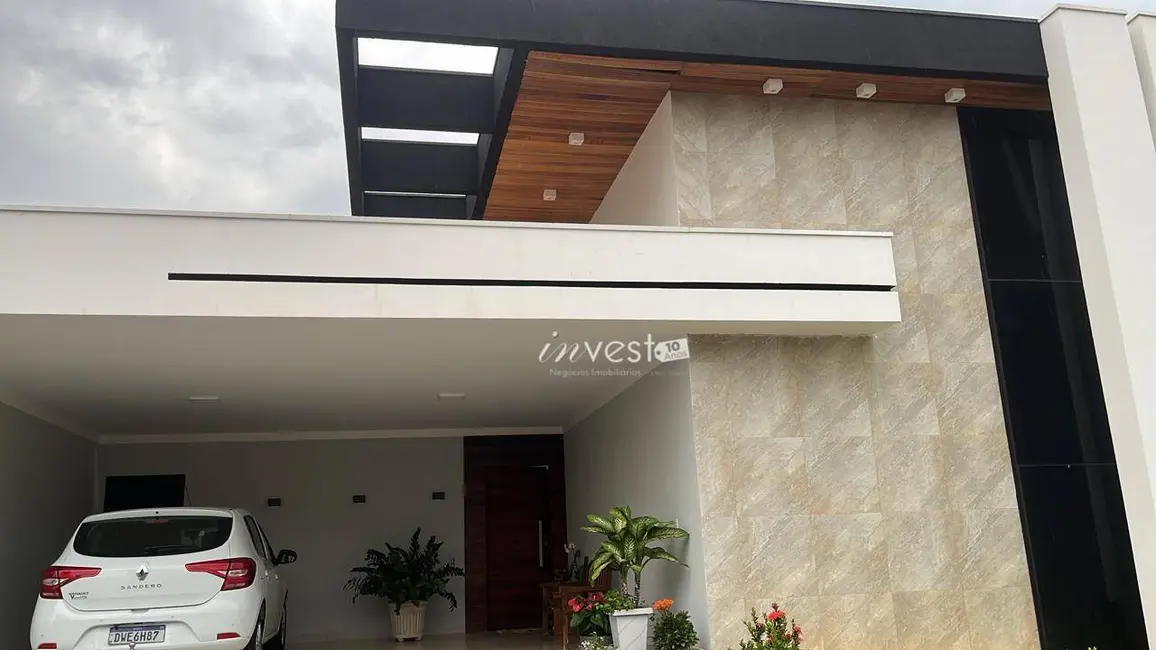 Foto 1 de Casa com 3 quartos à venda, 360m2 em Sao Jose Do Rio Preto - SP