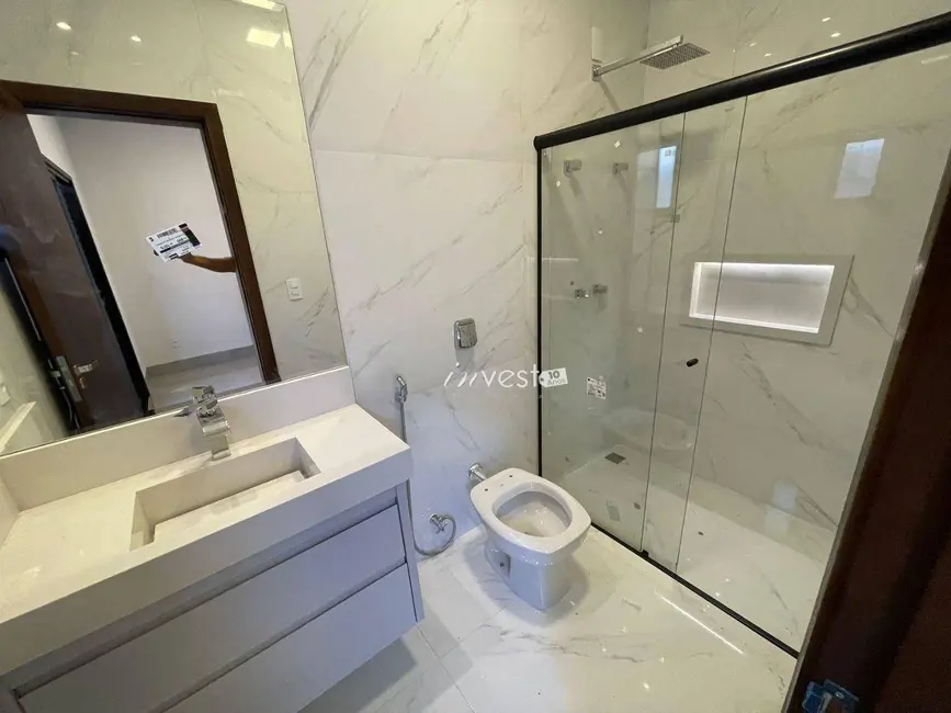 Foto 6 de Casa com 3 quartos à venda, 253m2 em Centro, Mirassol - SP