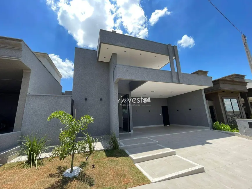 Foto 1 de Casa com 3 quartos à venda, 253m2 em Centro, Mirassol - SP
