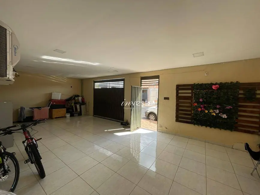 Foto 9 de Casa com 2 quartos à venda, 200m2 em Centro, Mirassol - SP