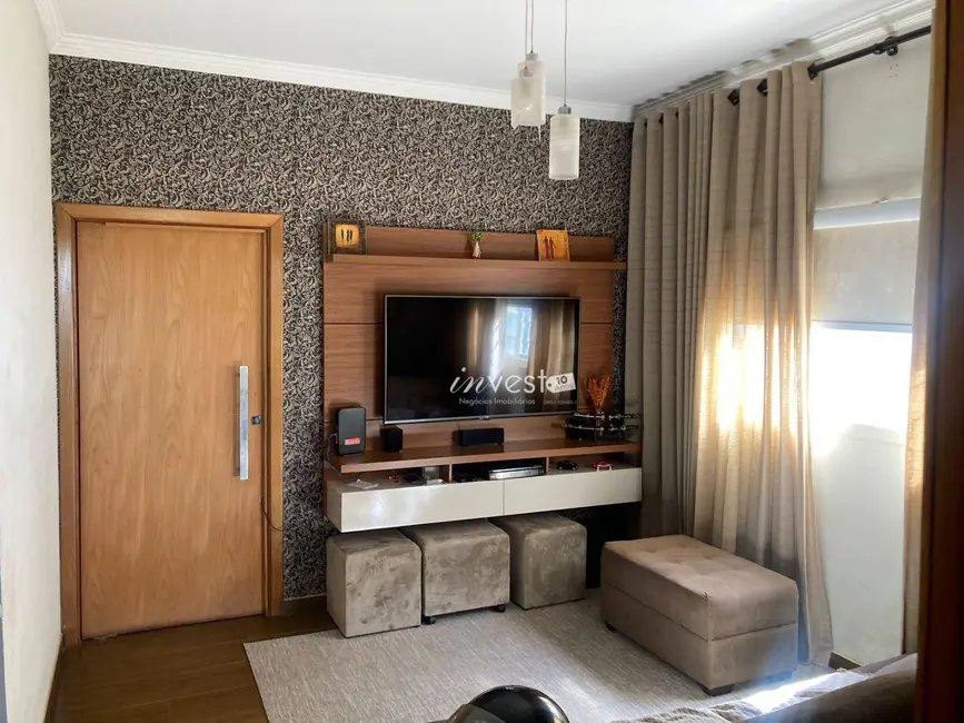 Casa com 3 quartos à venda, 200m2 em Centro, Mirassol - SP - imagem 4 Foto 4 de Casa com 3 quartos à venda, 200m2 em Centro, Mirassol - SP