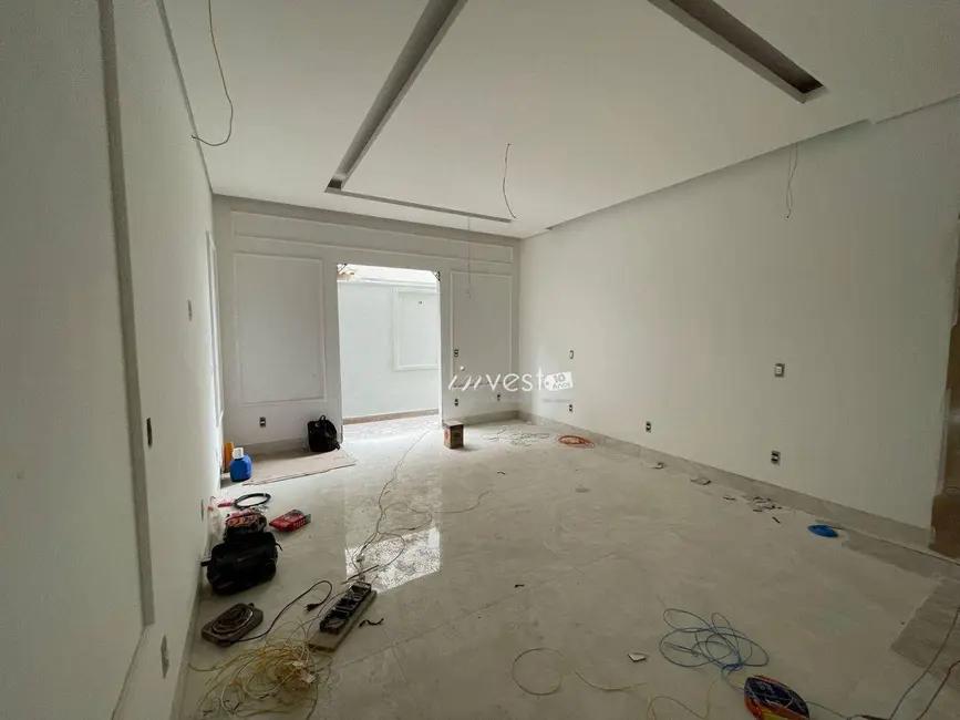 Foto 3 de Casa com 4 quartos à venda, 832m2 em Centro, Mirassol - SP