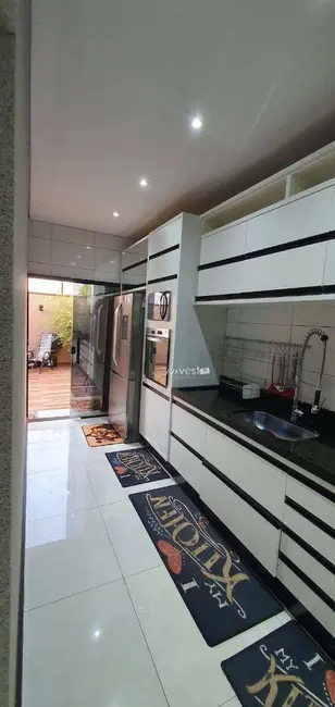 Foto 5 de Casa com 3 quartos à venda, 200m2 em Centro, Mirassol - SP