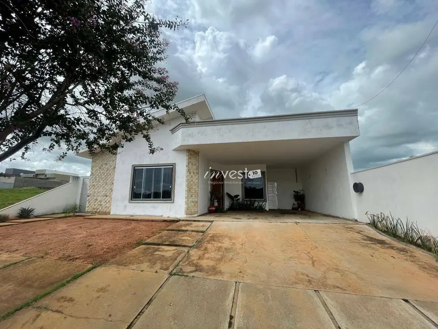 Foto 1 de Casa com 4 quartos à venda, 450m2 em Centro, Mirassol - SP