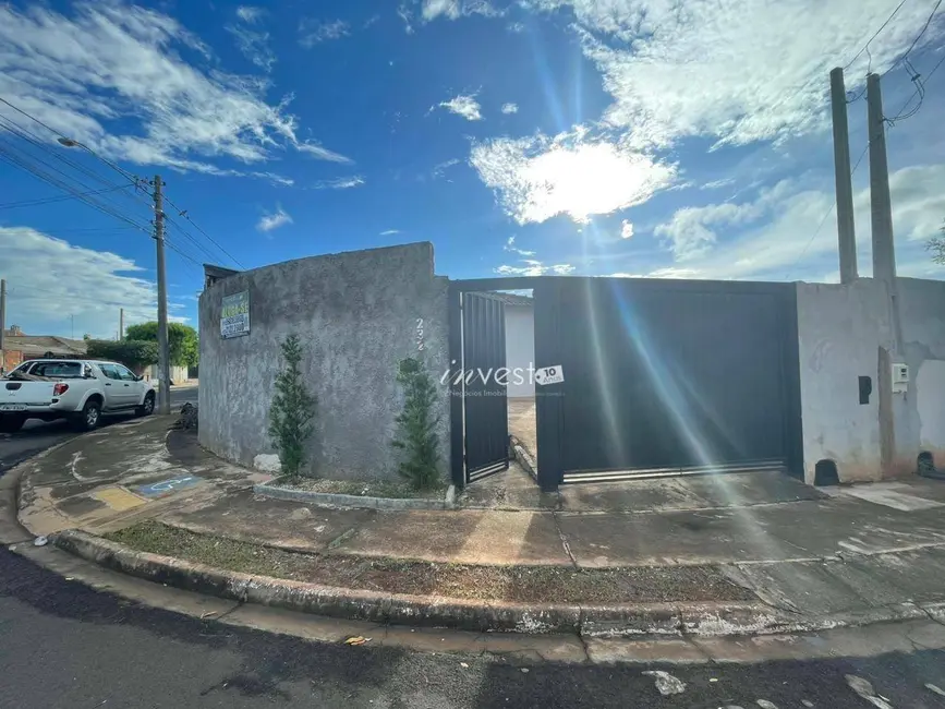 Foto 1 de Casa com 2 quartos à venda, 247m2 em Centro, Mirassol - SP