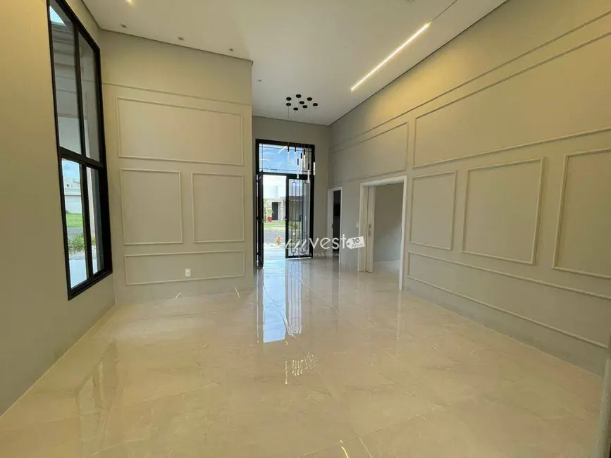 Casa com 3 quartos à venda, 380m2 em Centro, Mirassol - SP - imagem 8 Foto 8 de Casa com 3 quartos à venda, 380m2 em Centro, Mirassol - SP