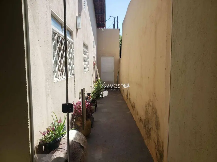 Foto 4 de Casa com 3 quartos à venda, 200m2 em Centro, Mirassol - SP