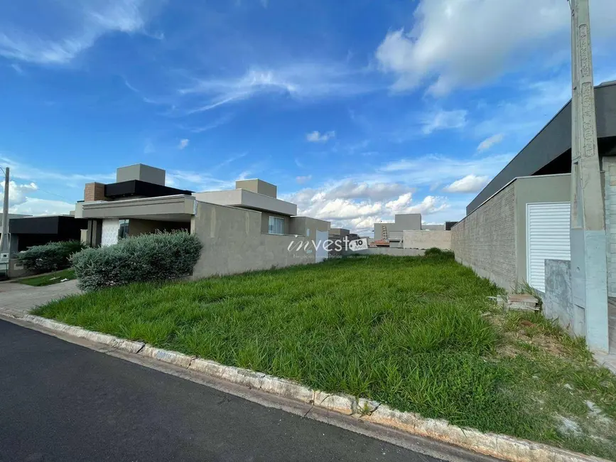 Foto 3 de Terreno / Lote à venda, 253m2 em Centro, Mirassol - SP