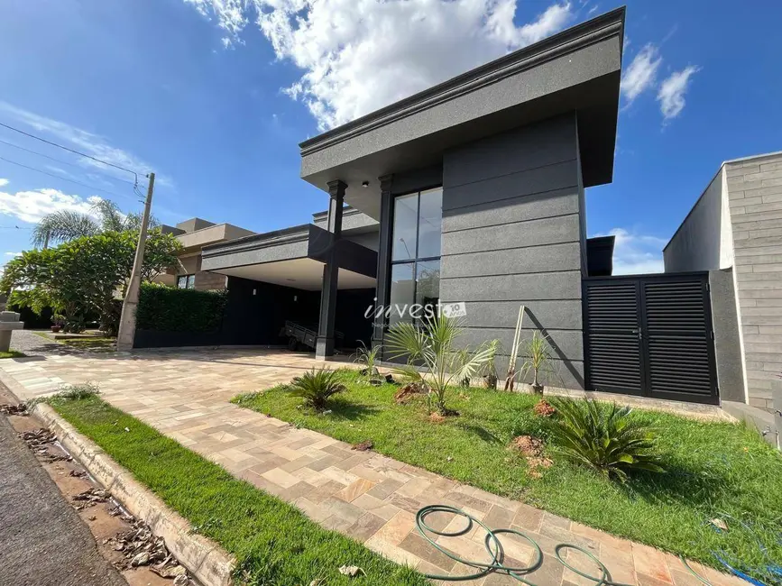 Foto 4 de Casa com 3 quartos à venda, 420m2 em Centro, Mirassol - SP